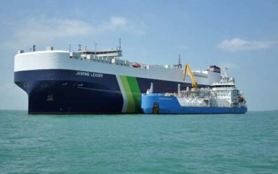 PCTC TAKES ON LNG BUNKERS IN SINGAPORE