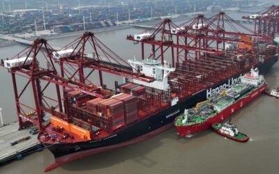 WORLD FUEL SERVICES BUNKERS LNG IN CHINA