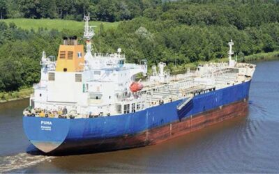 TANKER FLEET CHOOSES WEATHER ROUTING TO HELP CUT CO2