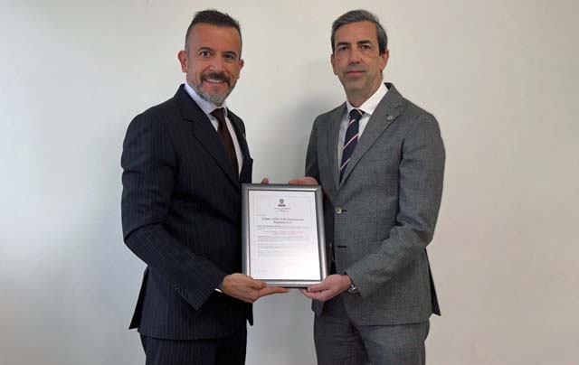 Erma First shore power AiP (JLA)