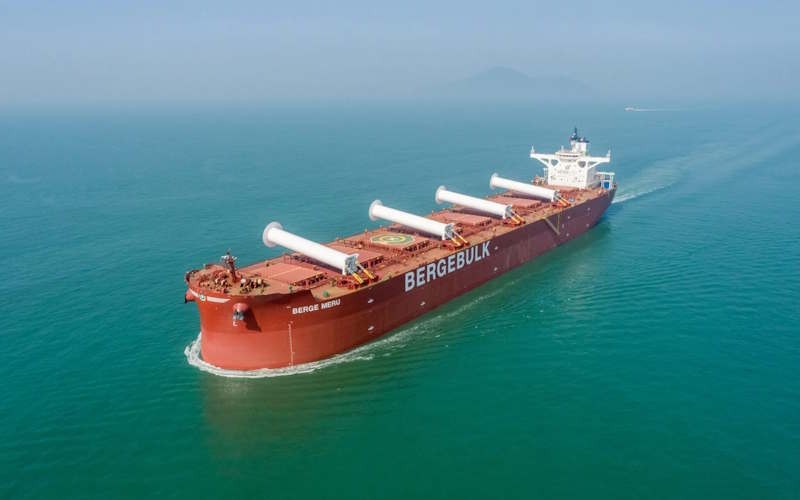 FOUR FOLDABLE ANEMOI ROTOR SAILS FITTED TO SECOND BERGE VESSEL