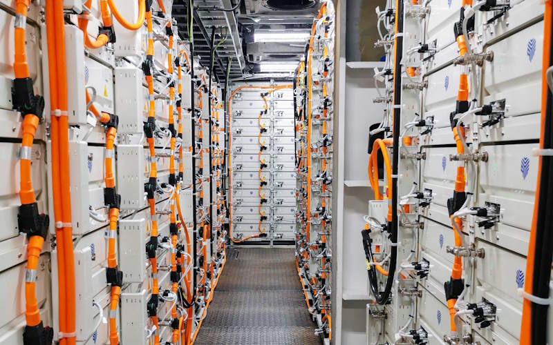 ayk-batteries Battery room (AYK)