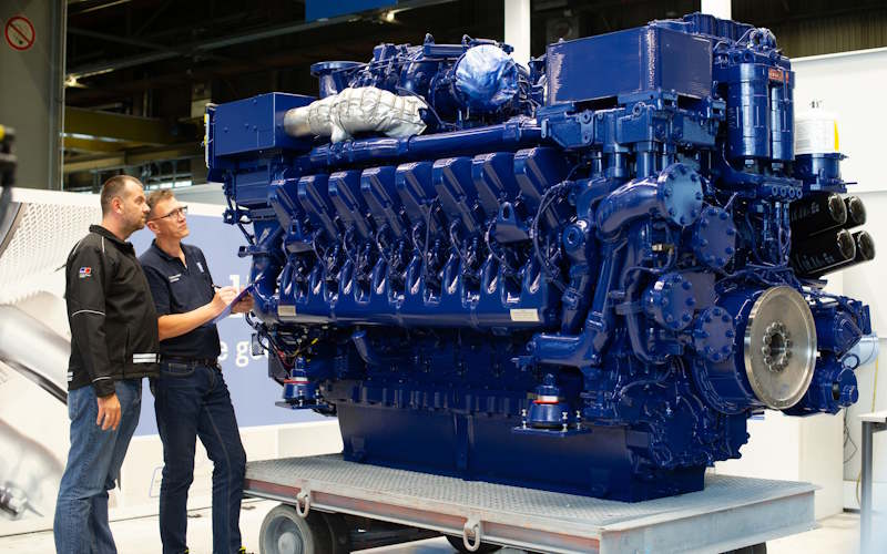 MTU 4000 (R-R)