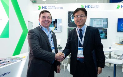 ULTRA-LARGE CONTAINER SHIP CONCEPT TO USE BATTERY HYBRID SYSTEM